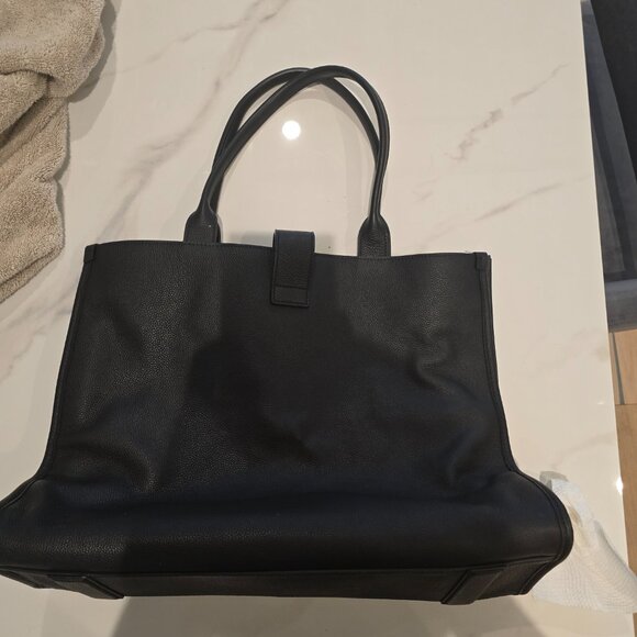 Tom Ford Tara Tote - Large Black Calfskin Leather - Picture 2 of 9